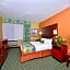 Best Western Plus Fresno Inn