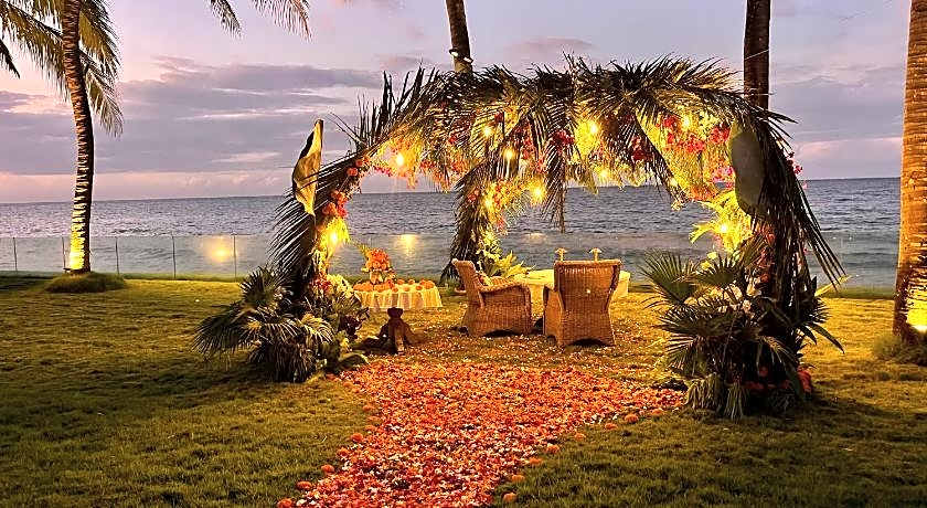 LOUKA BEACH BALI