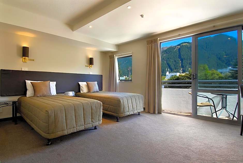 Hurley's of Queenstown