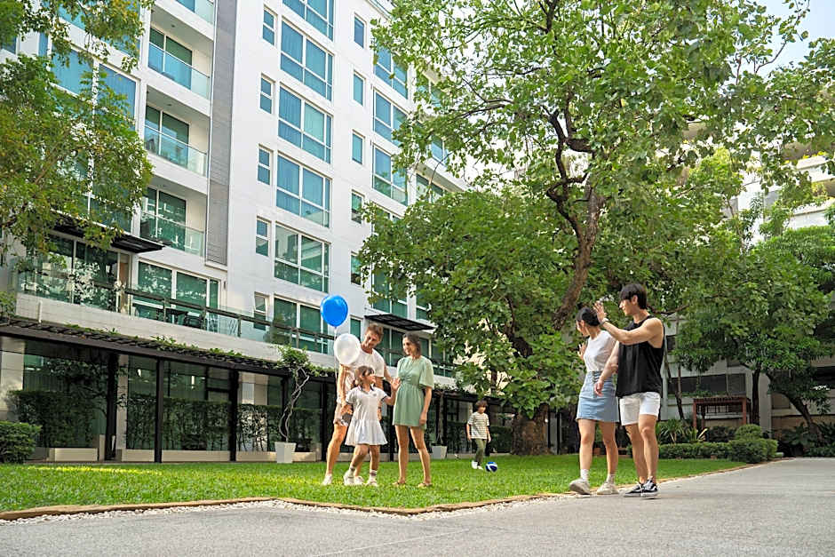 Shama Petchburi 47 Bangkok