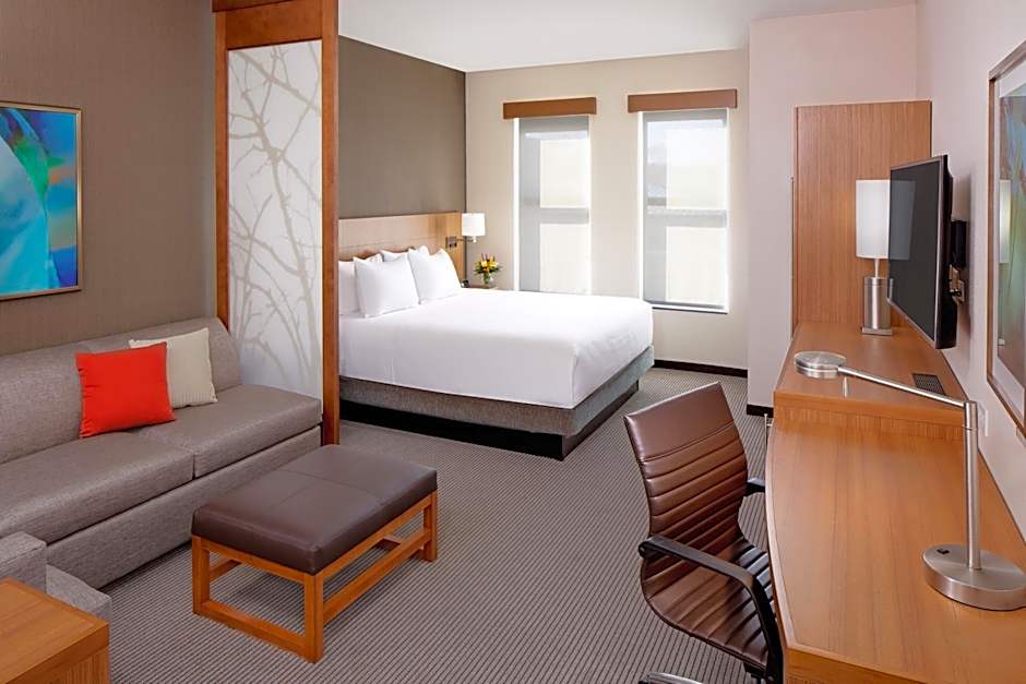 Hyatt Place Florence Downtown