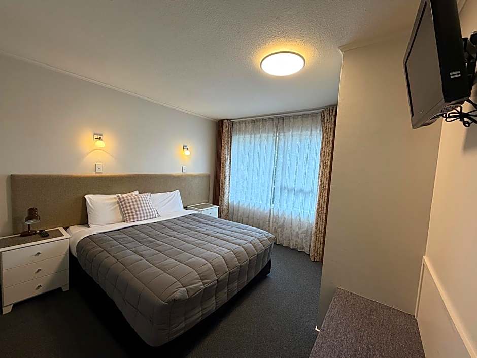 Aalton Motel