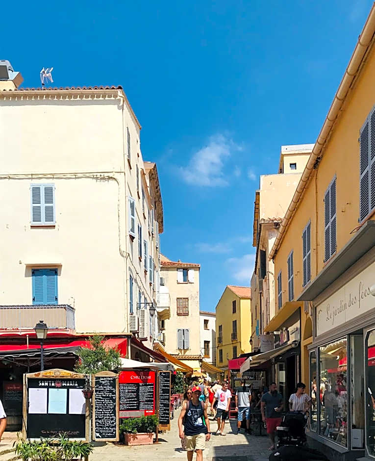 Grand Hôtel De Calvi