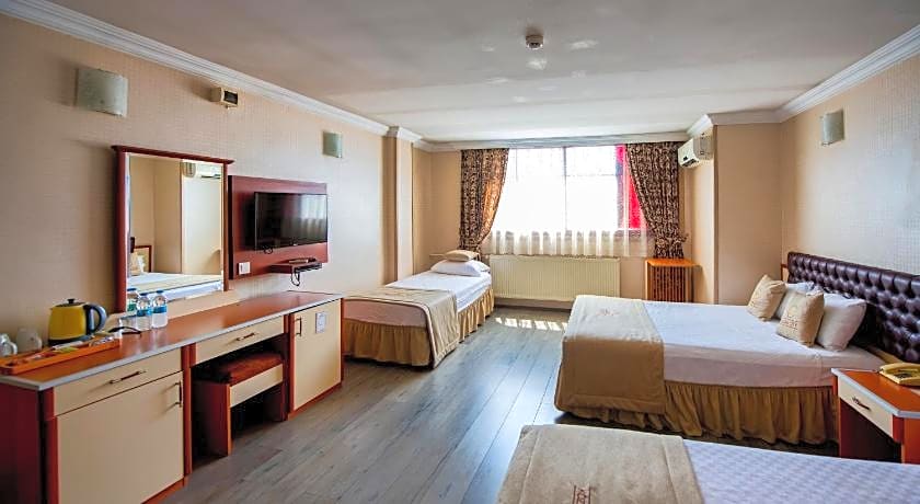 Kozan City Hotel
