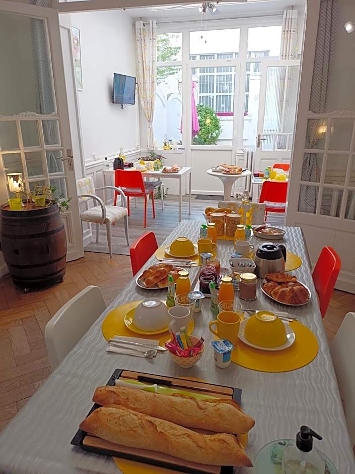 B&B My Art House (Douai Centre)