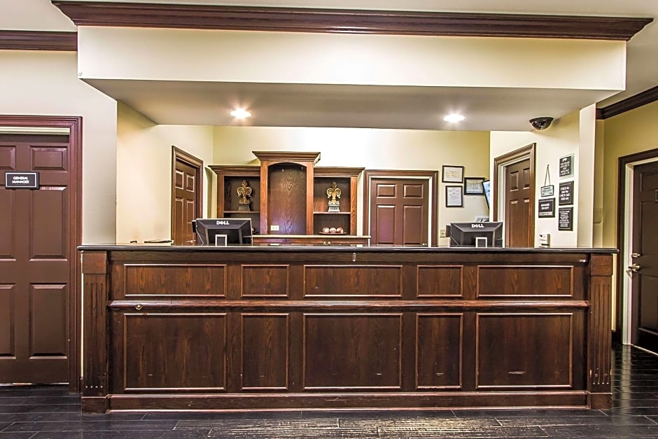 Evangeline Downs Hotel, Ascend Hotel Collection