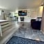 Luxury Apartment Private House and Parking Netflix