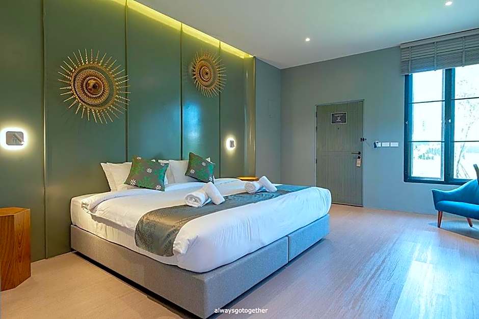 Pattanipirom Boutique Hotel