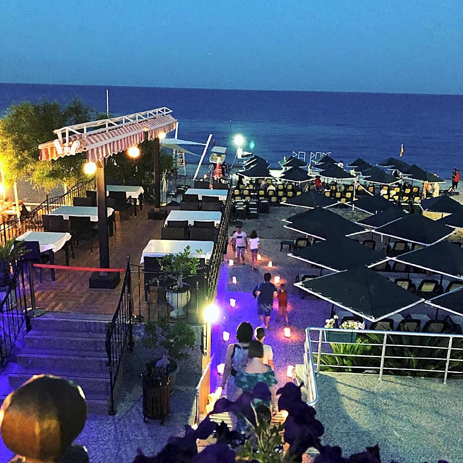 Alleria Belport Beach Hotel