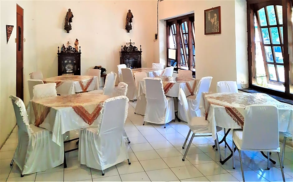 Hotel Perdana by ZUZU