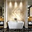 BISHA, a Luxury Collection Hotel, Toronto