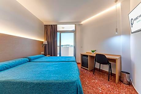 One-Bedroom Apartment with Lake View (5 Adults)