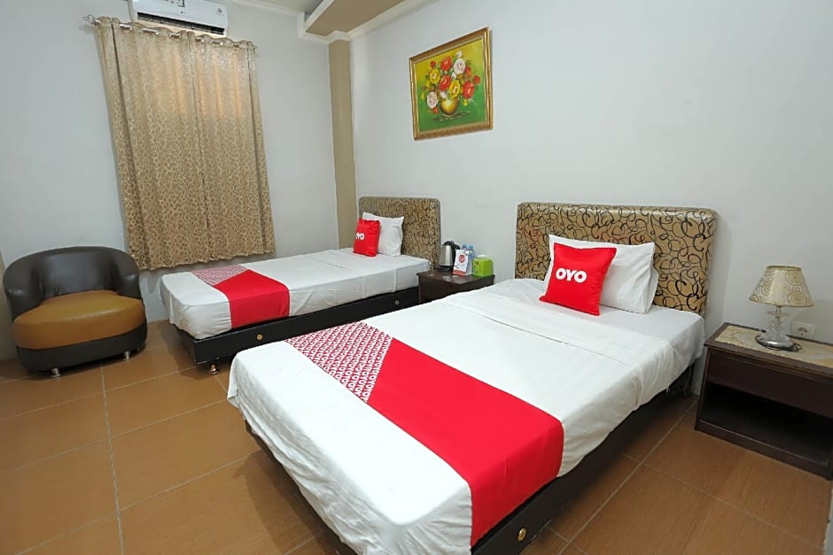 OYO 1864 Tiara Guest House