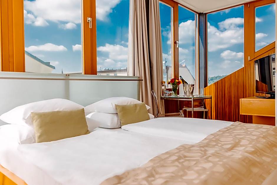 Wenceslas Square Hotel