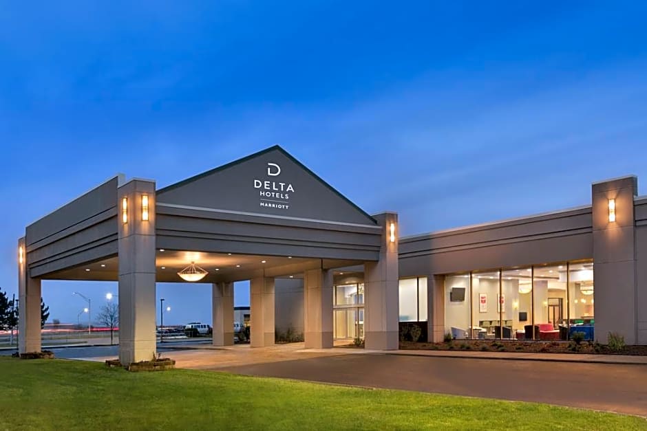 Delta Hotels by Marriott Detroit Metro Airport