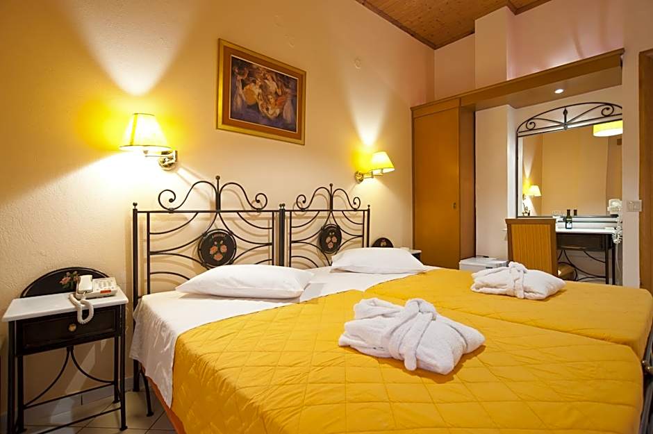 Acropole Delphi City Hotel