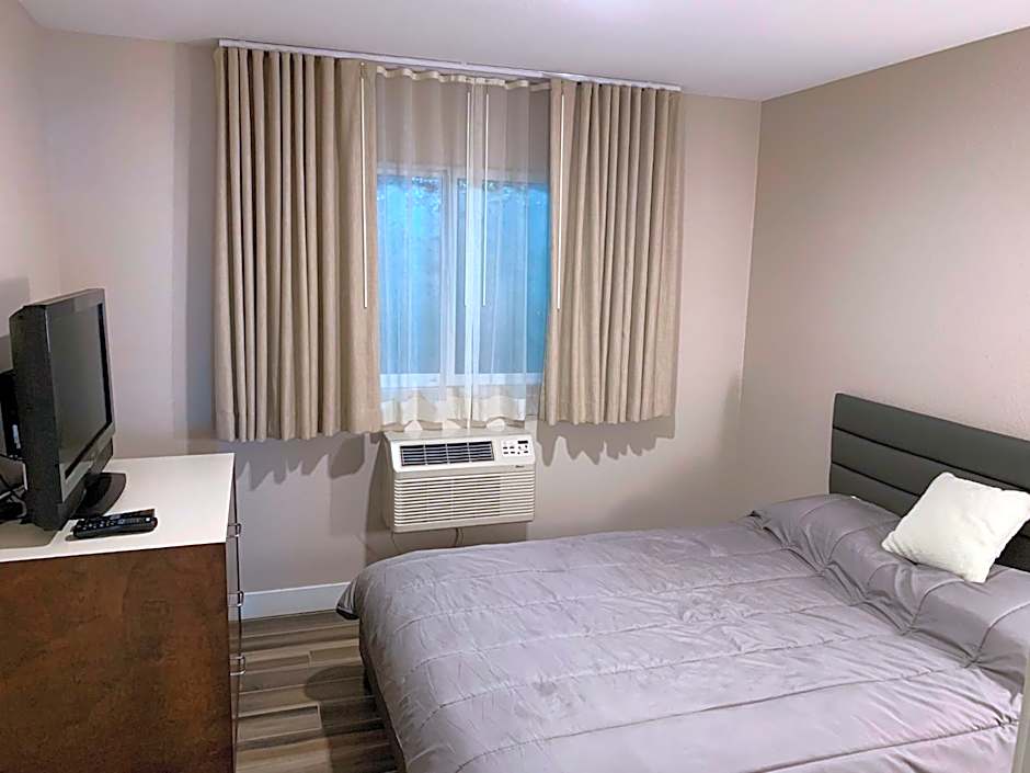 Solis Place in Old Town