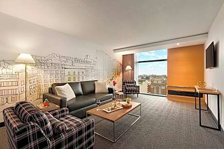 Room, 1 King Bed with Sofa bed, City View (Parlor) (1 King Bed and 1 Double Sofa Bed)