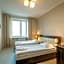 Avion Hotel