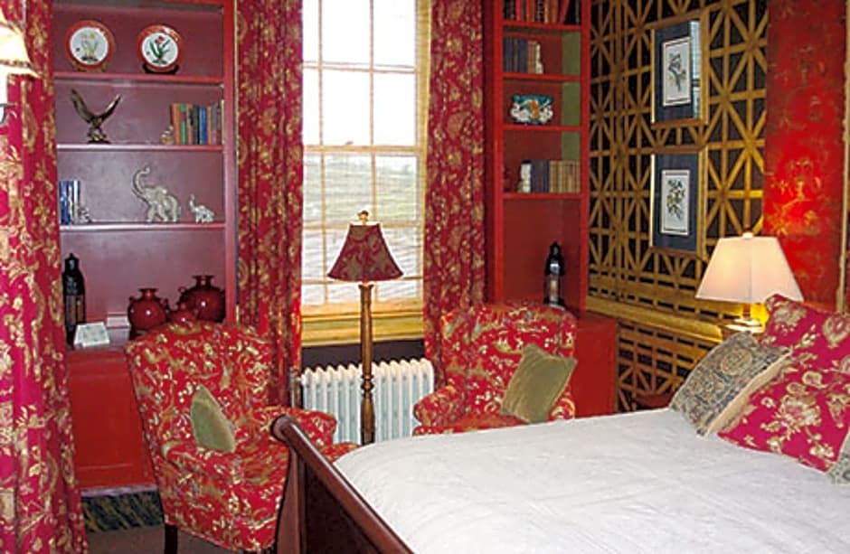 The Firehouse Inn
