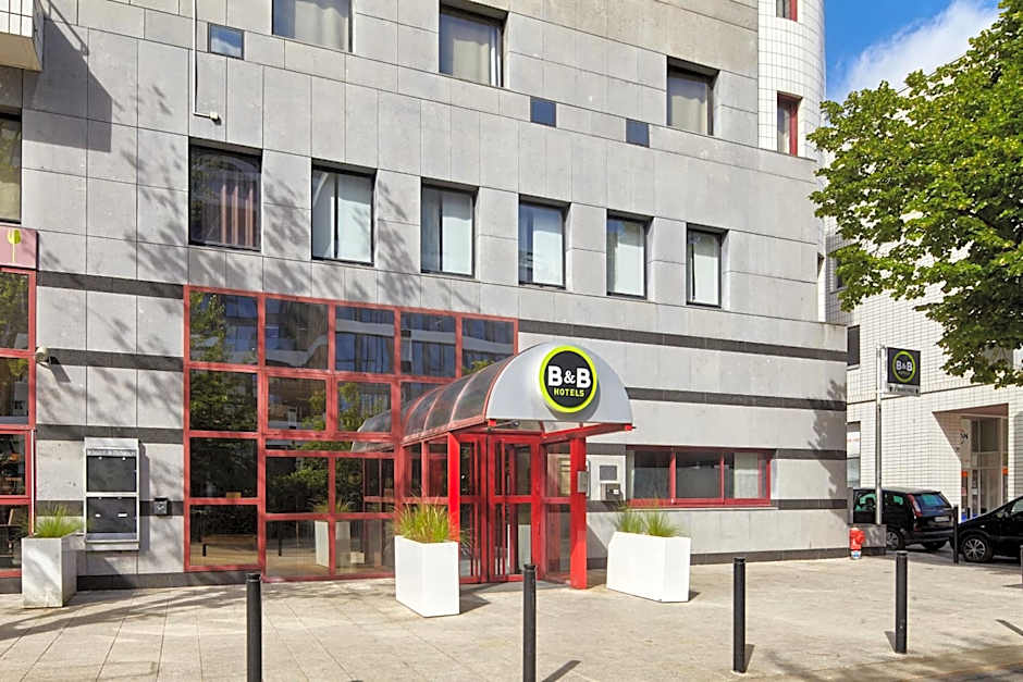 B&B HOTEL Saint-Quentin-en-Yvelines Centre Gare 4 étoiles
