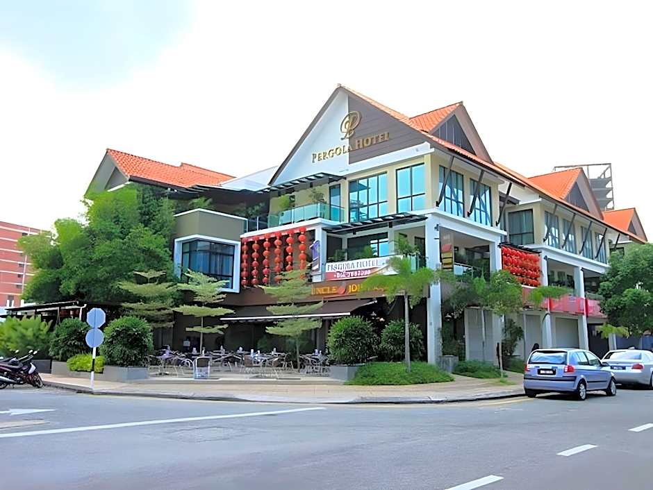 Townhouse Oak Melaka Near Dataran Pahlawan Formerly Ideals Hotel