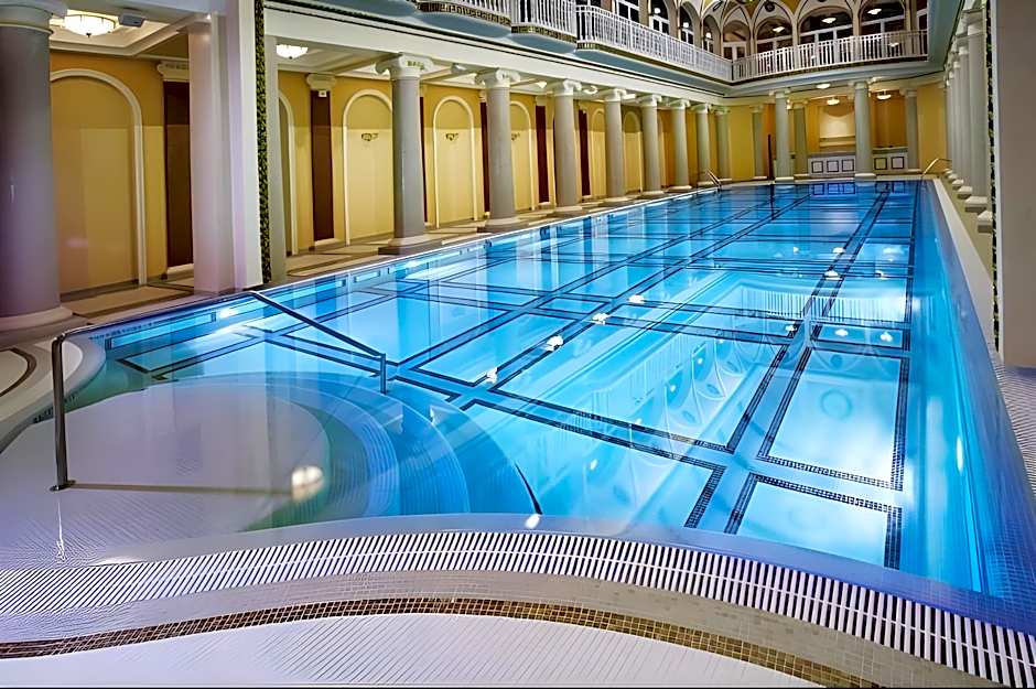 Londonskaya SPA Hotel