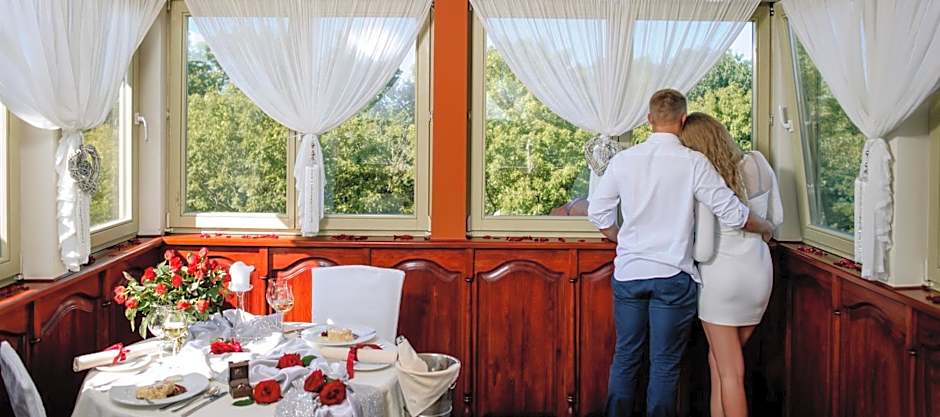 Hotel Młyn Aqua Spa Biblioteka