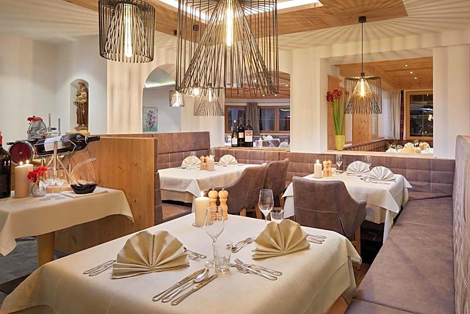 Hotel Tirol Fiss 4Sterne Superior