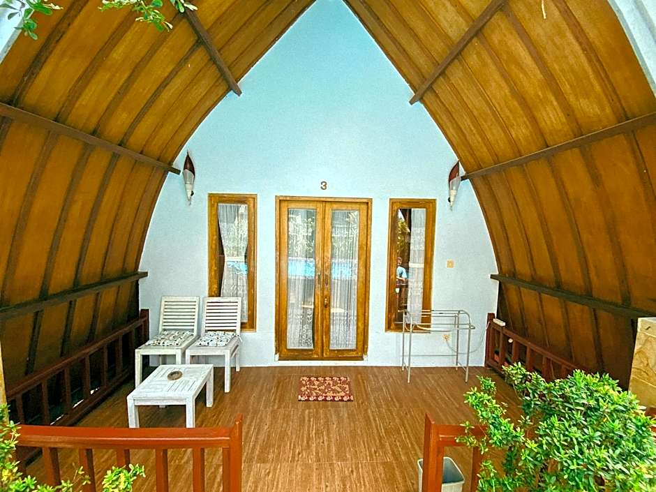 Uki Village – Gili Trawangan, ID