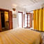 Riad Dar Skalli & SPA