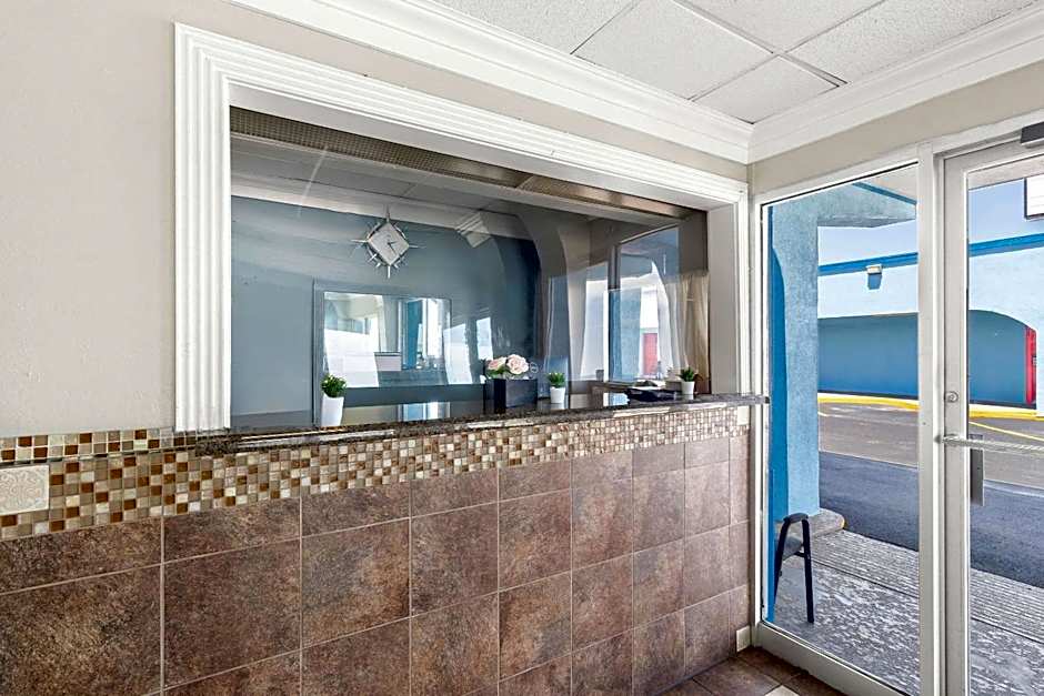 Econo Lodge Galveston Seawall