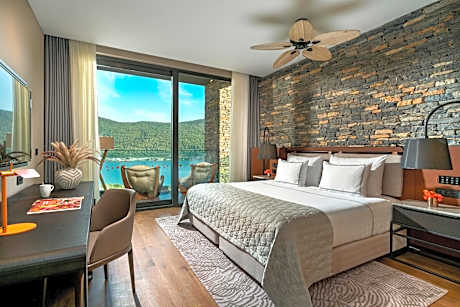 FAMILY CORNER SUITE SEA VIEW