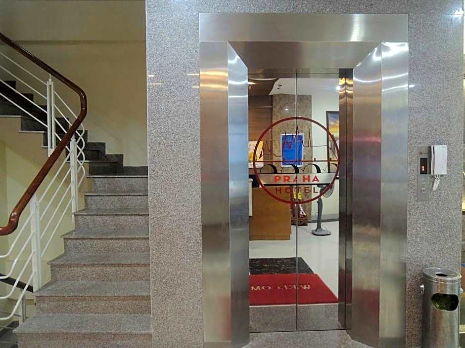 Praha Hotel