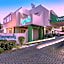 Legends Motel