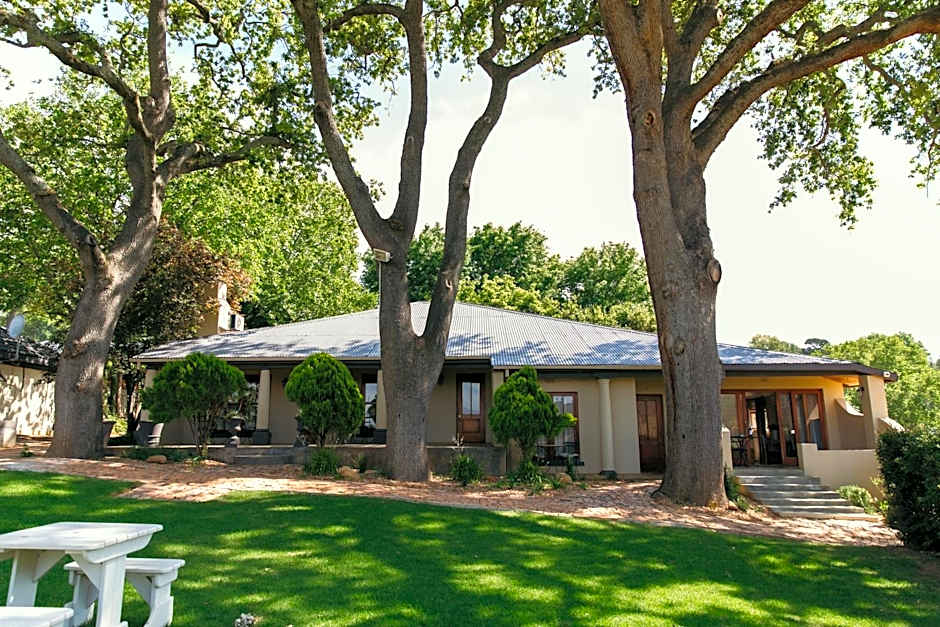 Le Pommier Wine Estate