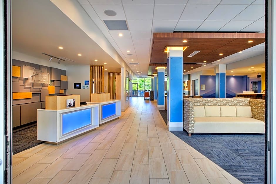 Holiday Inn Express & Suites New Castle By IHG
