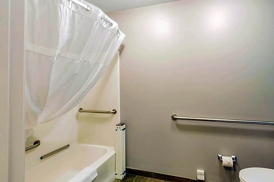 Quality Inn Harrisonburg I-81