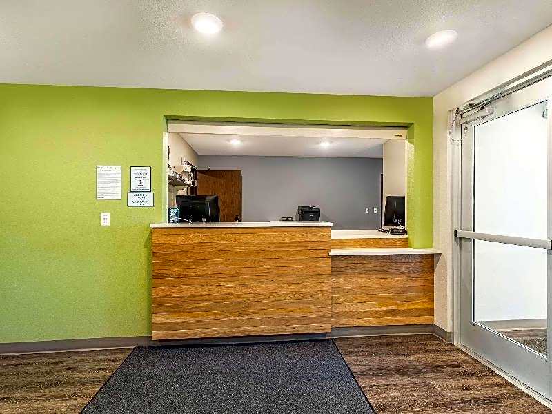 Woodspring Suites Riverside Norco