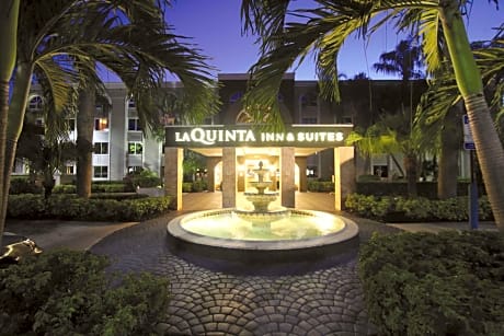 La Quinta by Wyndham Coral Springs South