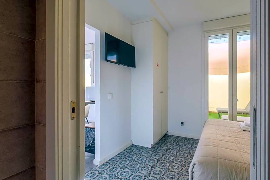 Marvellous Apt with a Large Private Terrace