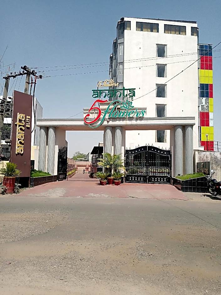 Hotel 5 Flowers Ananta Elite, Kota