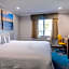Days Inn by Wyndham Santa Monica
