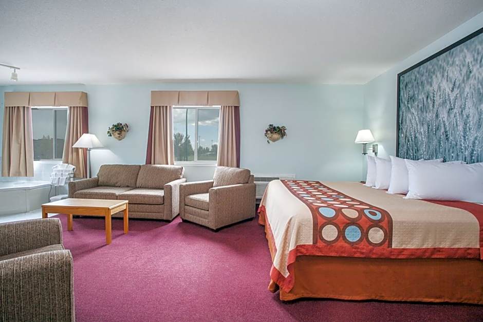 Super 8 by Wyndham Kindersley