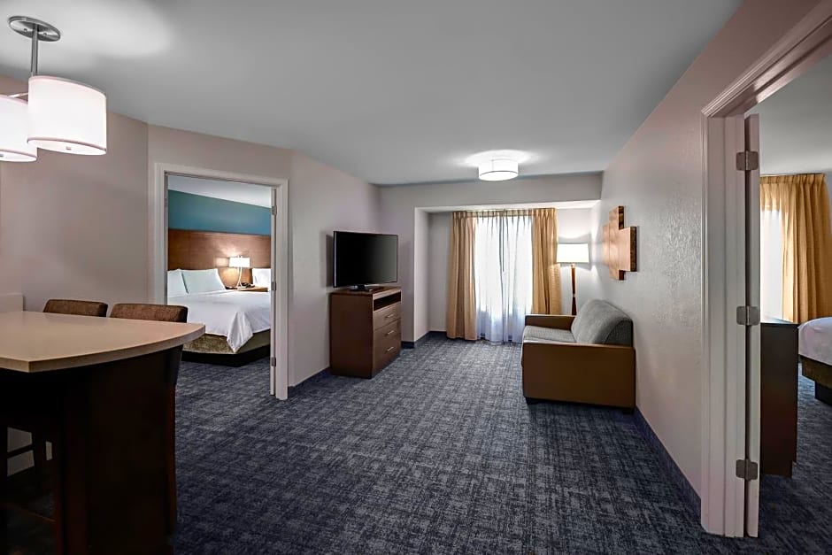 Staybridge Suites - Holland