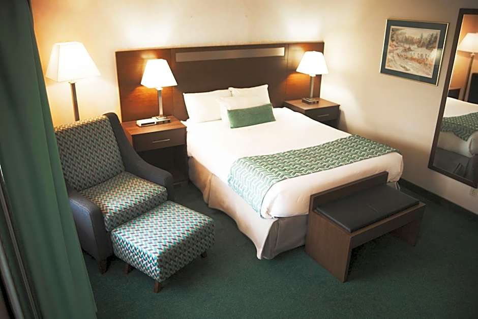 Ramada by Wyndham Quesnel