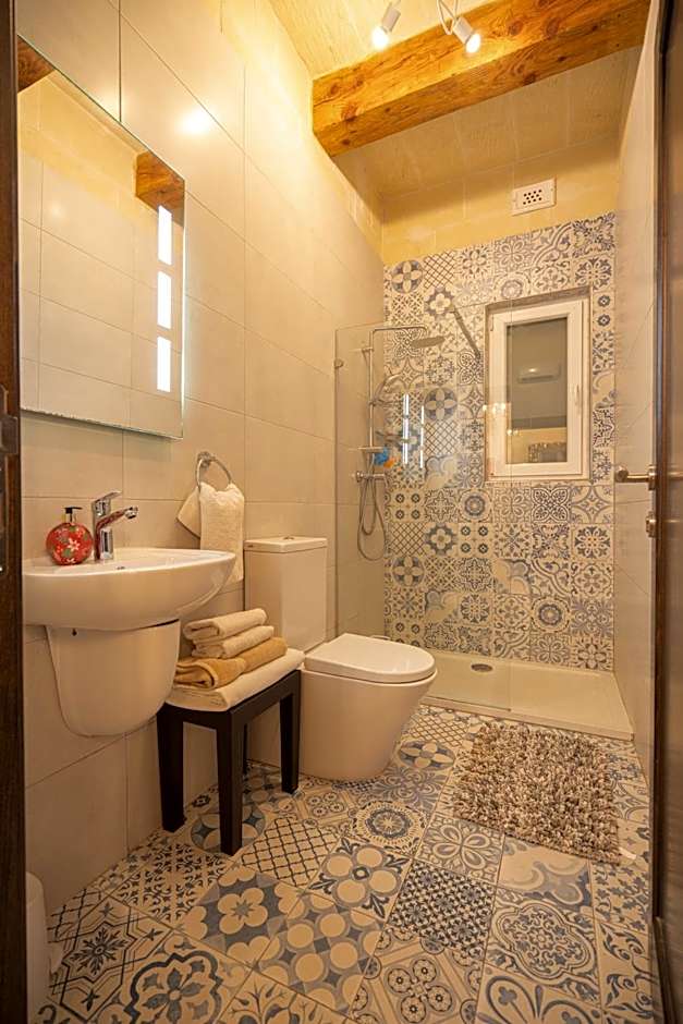 Ajuga Luxury Boutique B&B