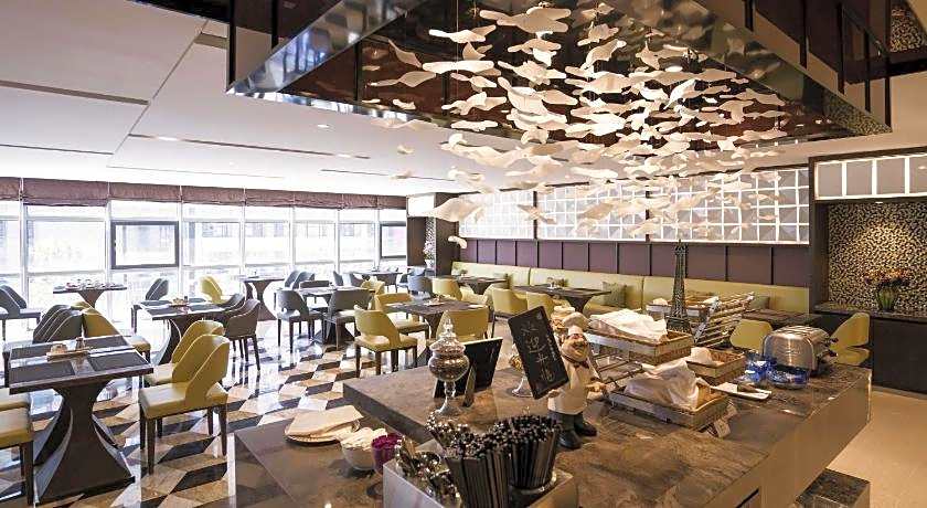 Mercure Panjin