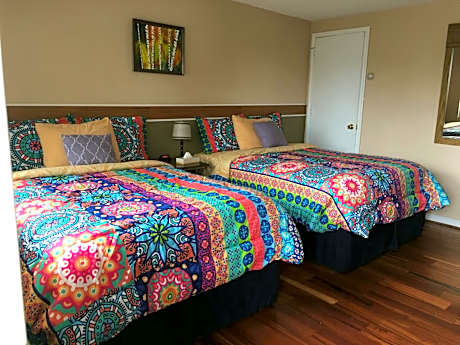 Double or Twin Room with Shower