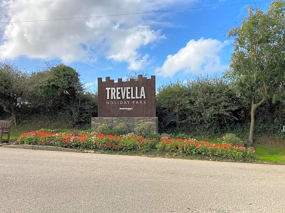 Cosy 2 bed pet friendly holiday home Crantock Nr Newquay